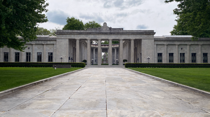 Front of National McKinley Memorial structure.